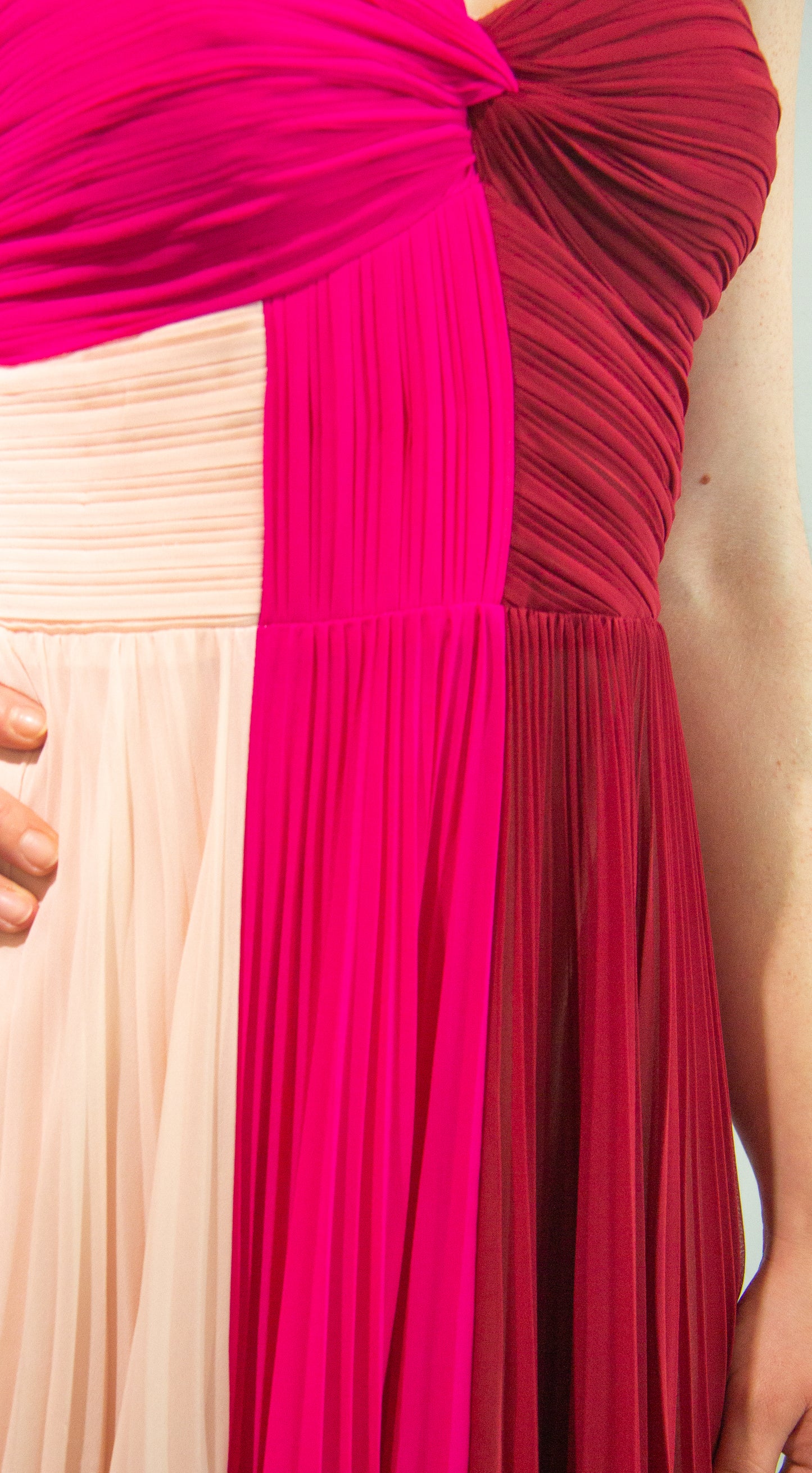 Vestido Chiffon Plissado
